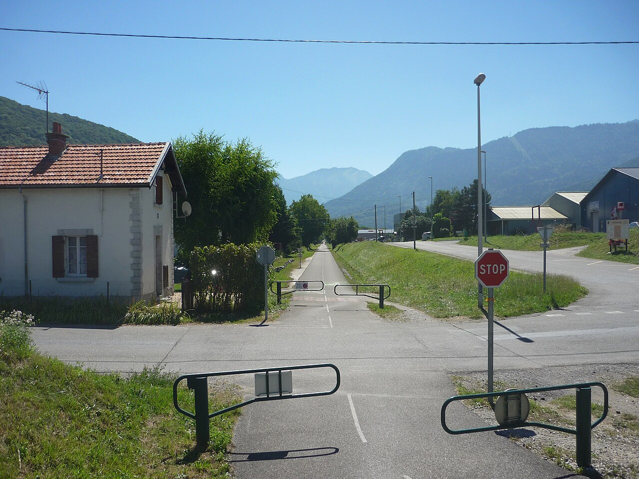 La piste cyclable à Doussard en août 2013.